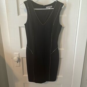 Women’s Jennifer Lopez black dress.